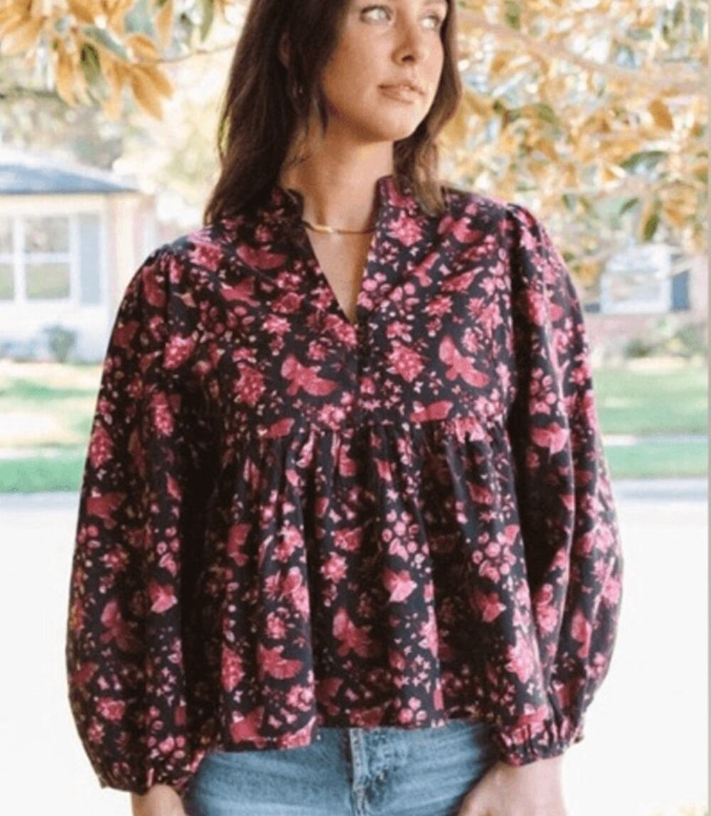 Victoria Dunn Chinoiserie Middleton Boho Whimsical Blouse in Red